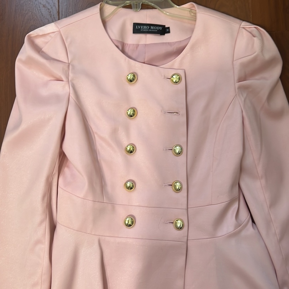 Pink light jacket in excellent condition